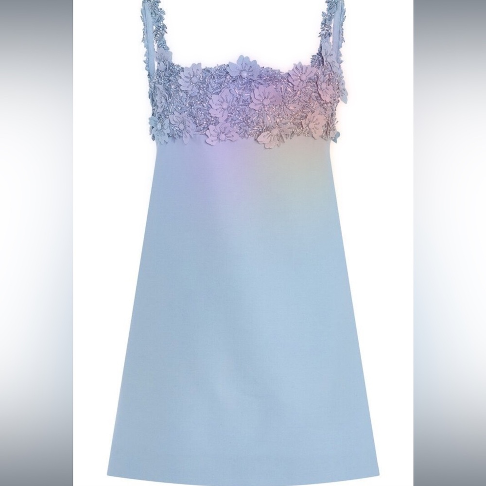 ISO Oscar de la renta dress! NOT FOR SALE!